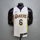Lakers - James II