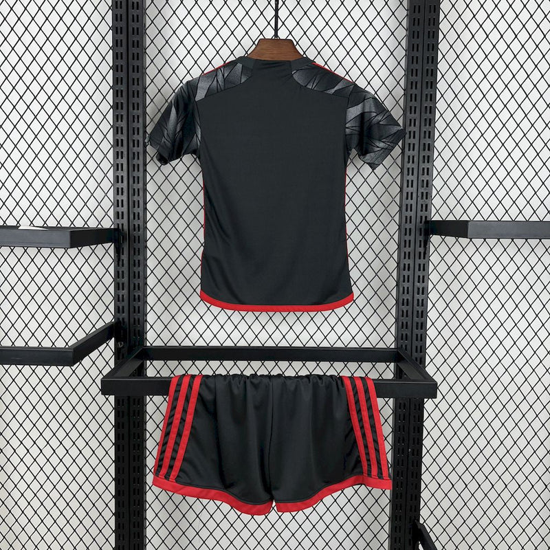 Conjunto Infantil Flamengo 24/25 Third
